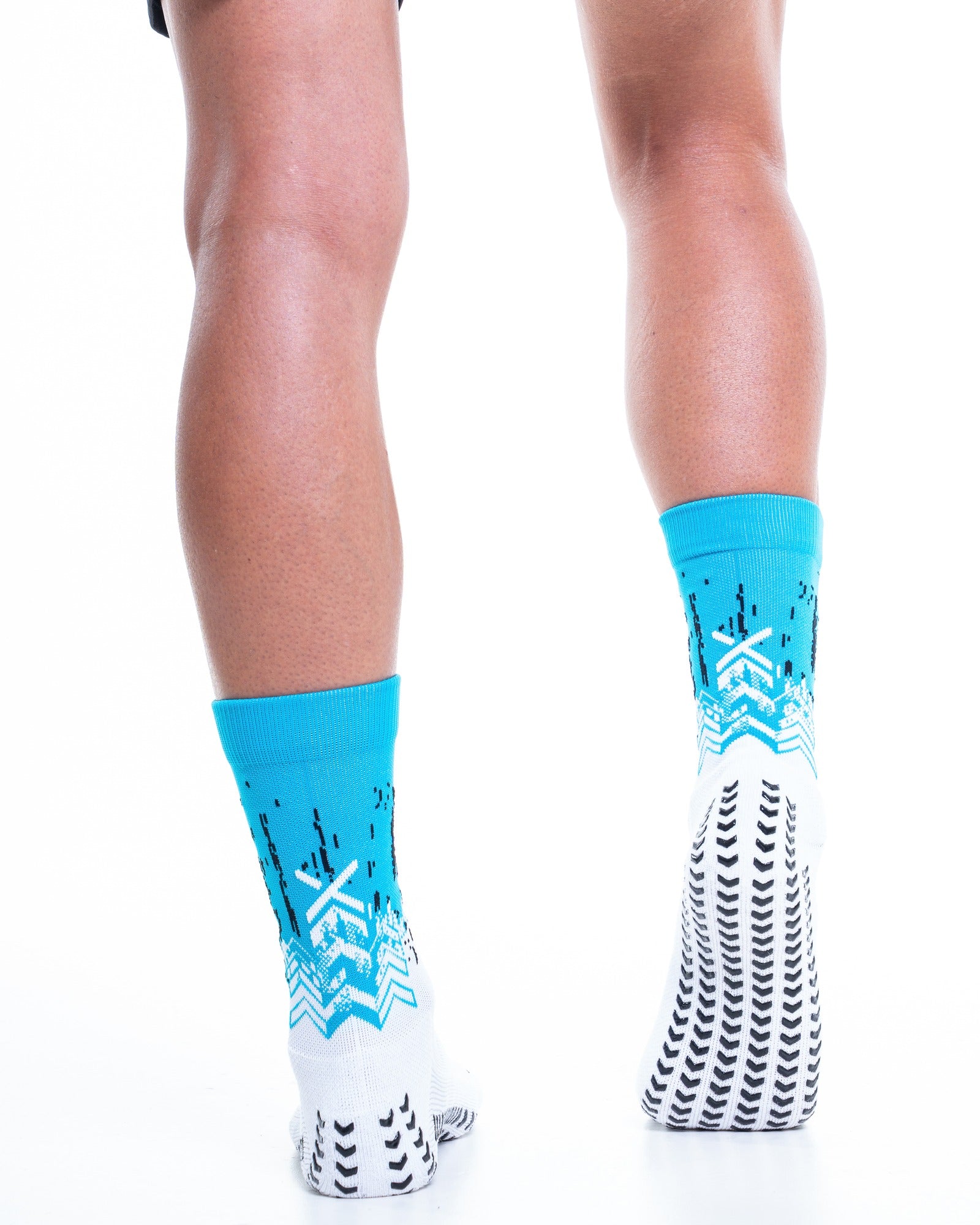SOXPro Padel bianca e azzurro cielo indossata - vista posteriore